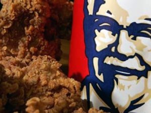 Mısır'dan Gazze'ye KFC servisi