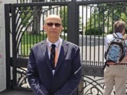 5 Türk gazeteci Beyaz Saray kapısında kaldı