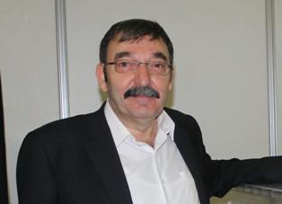 Kolat, Üniversite’deki görevinden istifa etti