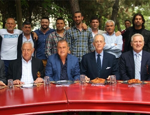 UEFA zaferinin mimarları 13 yıl sonra aynı karede