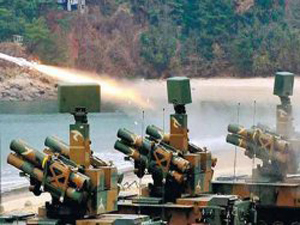 Kuzey Kore üç kısa menzilli füze fırlattı