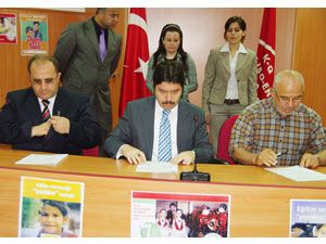 Eğitime arsa bağışı