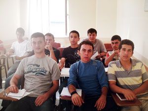 LDV öğrencileri dil eğitiminde
