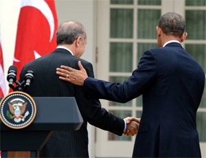 ’ABD sırt sıvazlıyor Erdoğan yalnız’