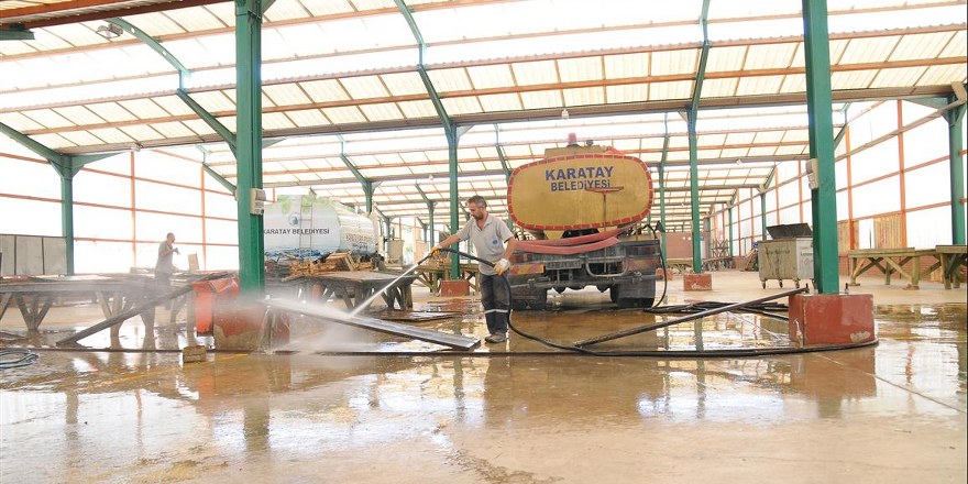 Karatay'da temizlik çalışmaları başladı