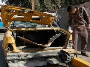 Pakistan'da bombalı saldırı: 17 ölü