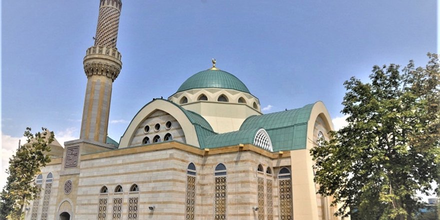 Hacı Şaban Cengiz Camisi ibadete açıldı