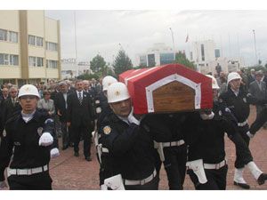 Vali Dede’ son yolculuğuna uğurlandı