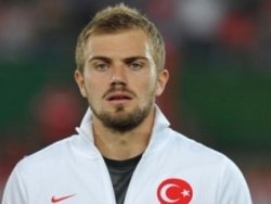 Mert: Anneme küfür edildi