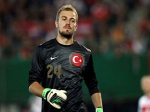 Mert Günok: Rahmetli anneme hakaret ettiler