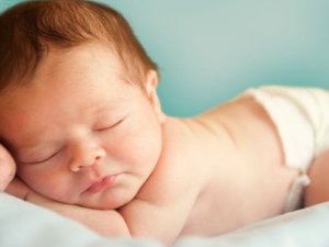 Genler bebek uykusunu etkiliyor