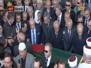 Nazmiye Demirel son yolculuğuna uğurlandı