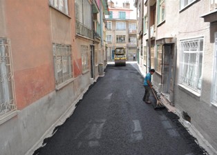 Karatay'ın sokakları asfaltlanıyor