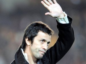 Korkmaz ile yollar ayrıldı