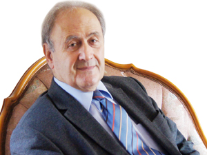 Saim Sakaoğlu Şeref Ödülü aldı