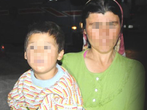 Eşi ve 2 çocuğunu pancar bıçağıyla dövdü