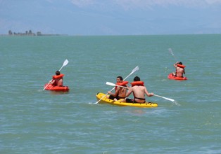 Beyşehir'de Gölü'nde su sporları ivme kazanıyor