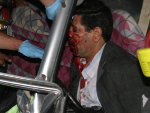 Şoför kabine sıkıştı!