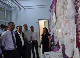 Karabağ'da yıl sonu sergisi