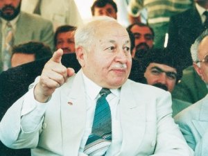 Fransa’ya Erbakan kütüphanesi