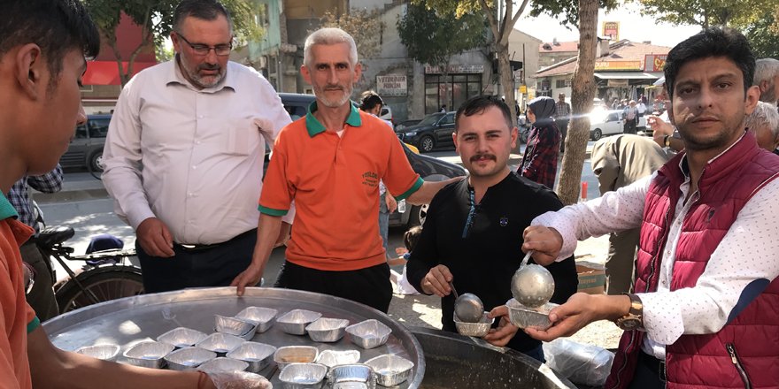 Yeşildere Gıda’dan aşure geleneği