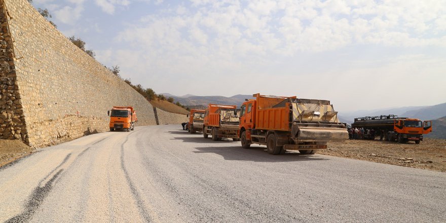 Yerköprü Şelalesi yolu asfaltlanıyor