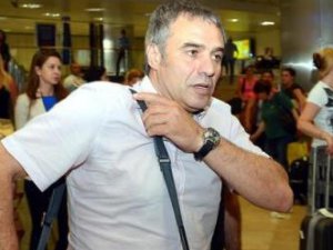 Ersun Yanal İstanbul'da