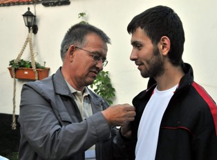 Oğul'dan şampiyon sprocuya ödül