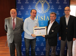 MÜSİAD Konya Şubesi'nde sertifika töreni