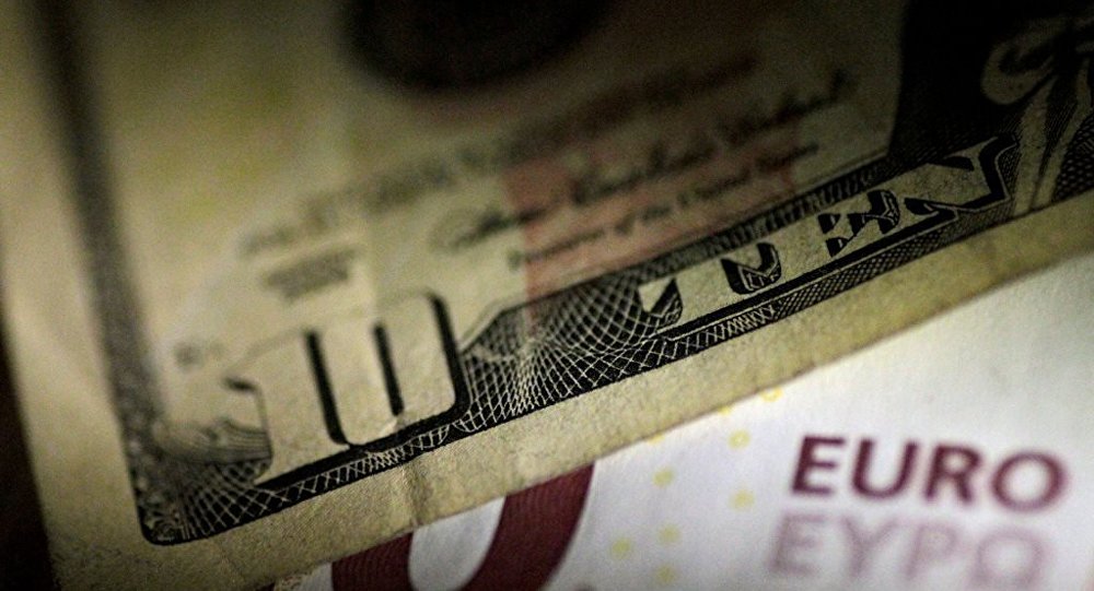 ABD'li araştırma şirketi: 'Dolar çökecek'