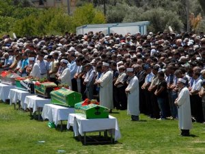 Muğla'da işçiler son yolculuğuna uğurlandı