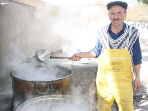 Aksaray'da pekmez mevsimi