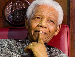 Mandela'nın durumu kritik