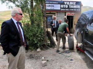 ABD'li Büyükelçi Ricciardone cimri çıktı!