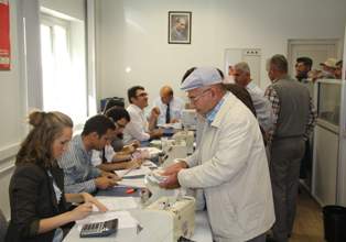 Çiftçinin imdadına yetişti
