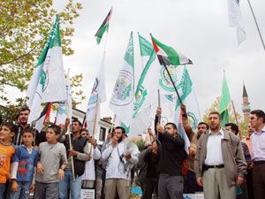 Mescid-i Aksa bizimdir