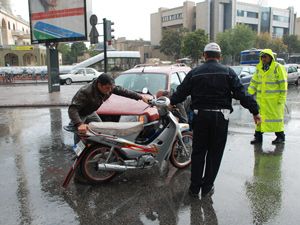 Yağmur, vatandaşı hazırlıksız yakaladı