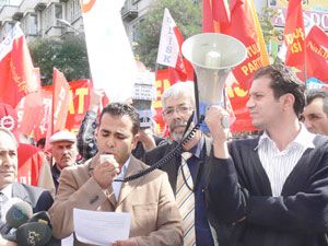 IMF ve Dünya Bankası protesto edildi
