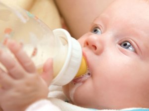 Anne Sütü Alan Çocuk Daha Uyumlu Oluyor