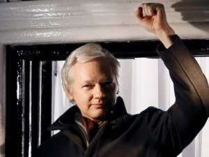 Julian Assange siyasete girmeye hazırlanıyor