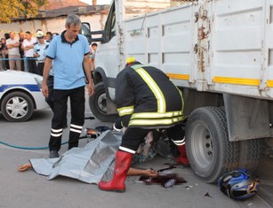 Son sürat ölüme gitti!