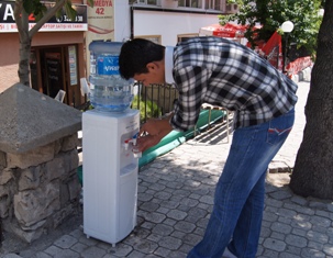 Hayır için sebil koydular