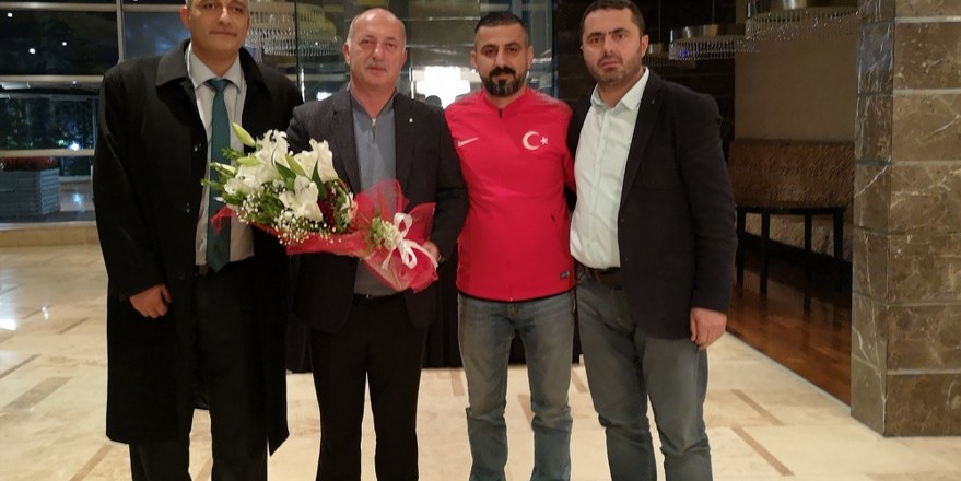 Konyaspor taraftarından Milli destek