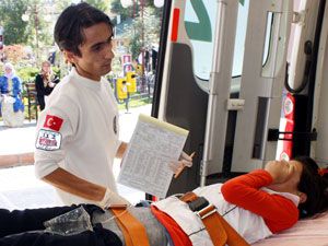 1 Lira için ablasını bıçakladığı iddiası