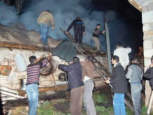 Seydişehirdeki ahır yangını korkuttu