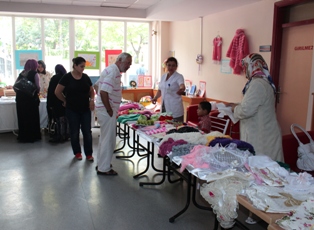 Meram Tıp'ta hasta yakınlarından kermes