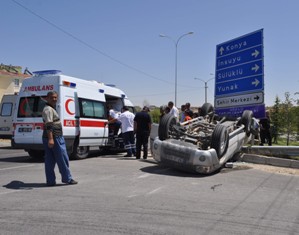Cihanbeyli'de trafik kazası: 4 yaralı