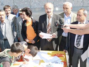 Paralı eğitim protesto edildi