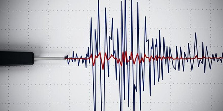 İran'da 6.4 büyüklüğünde deprem