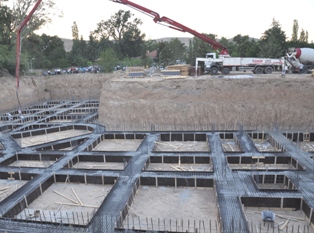 Merve’de yeni okulun temelini attı